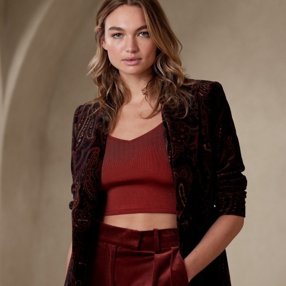 Mio Cropped Cami
